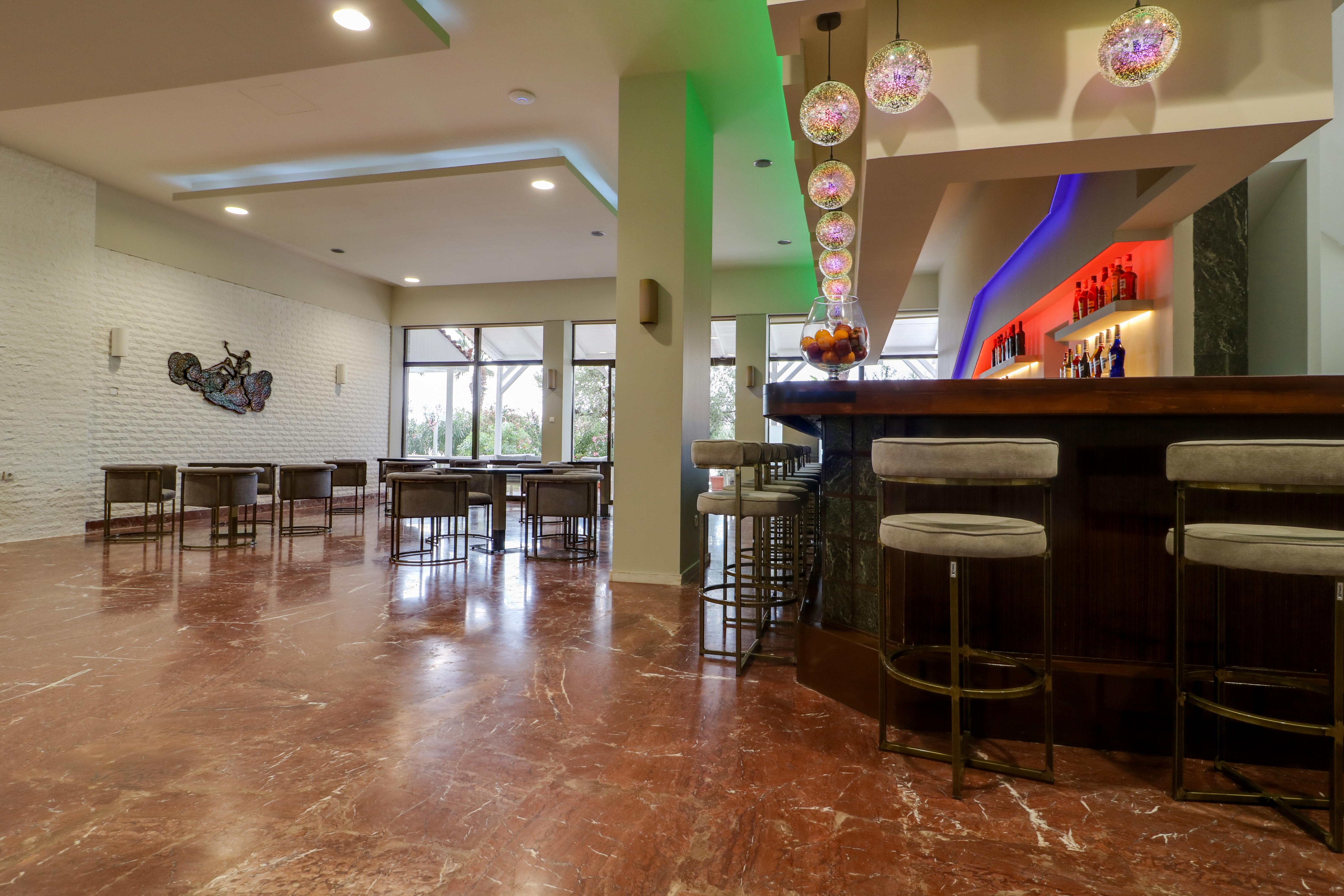 Hotel Calamos Family Club 3*