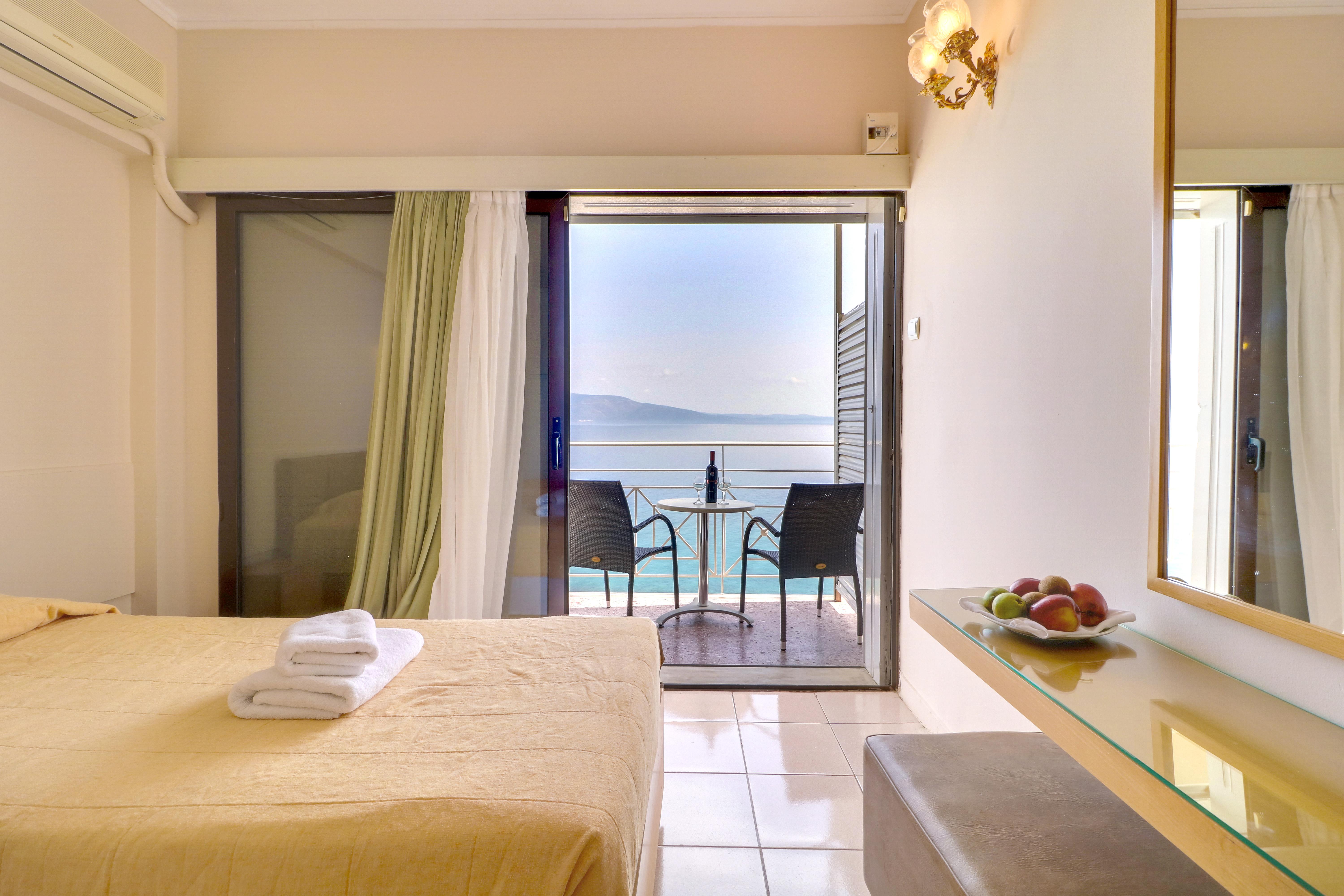 Calamos Family Club Hotel 3*