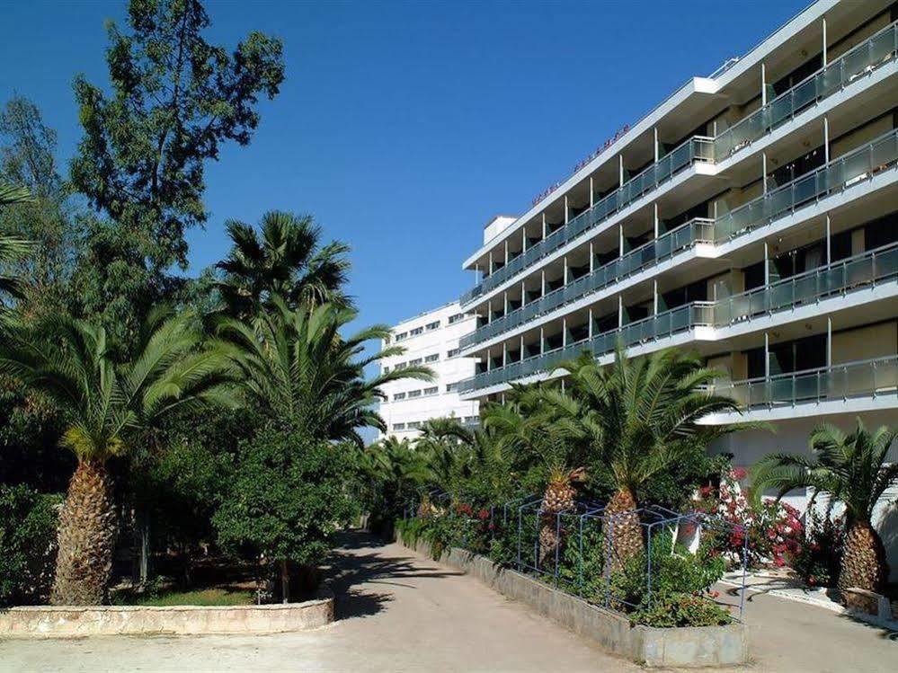 Calamos Family Club Hotel Kalamos (Attica)