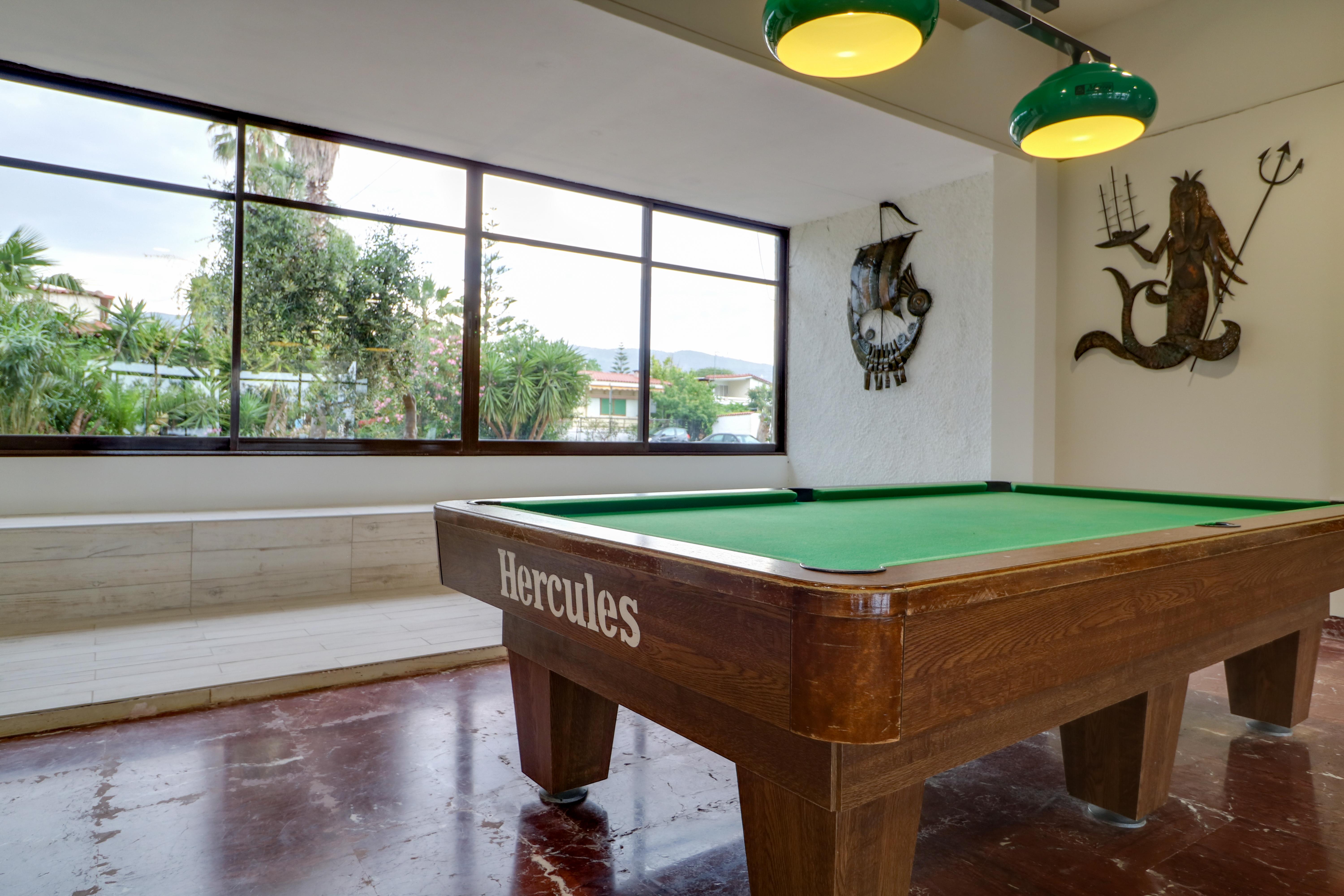 Calamos Family Club Hotel 3*